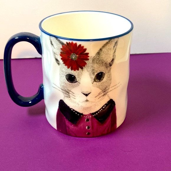 Vintage Hipster-Cat In A Beautiful Blouse With String Of Pearls And Matching Bow - Picture 3 of 6